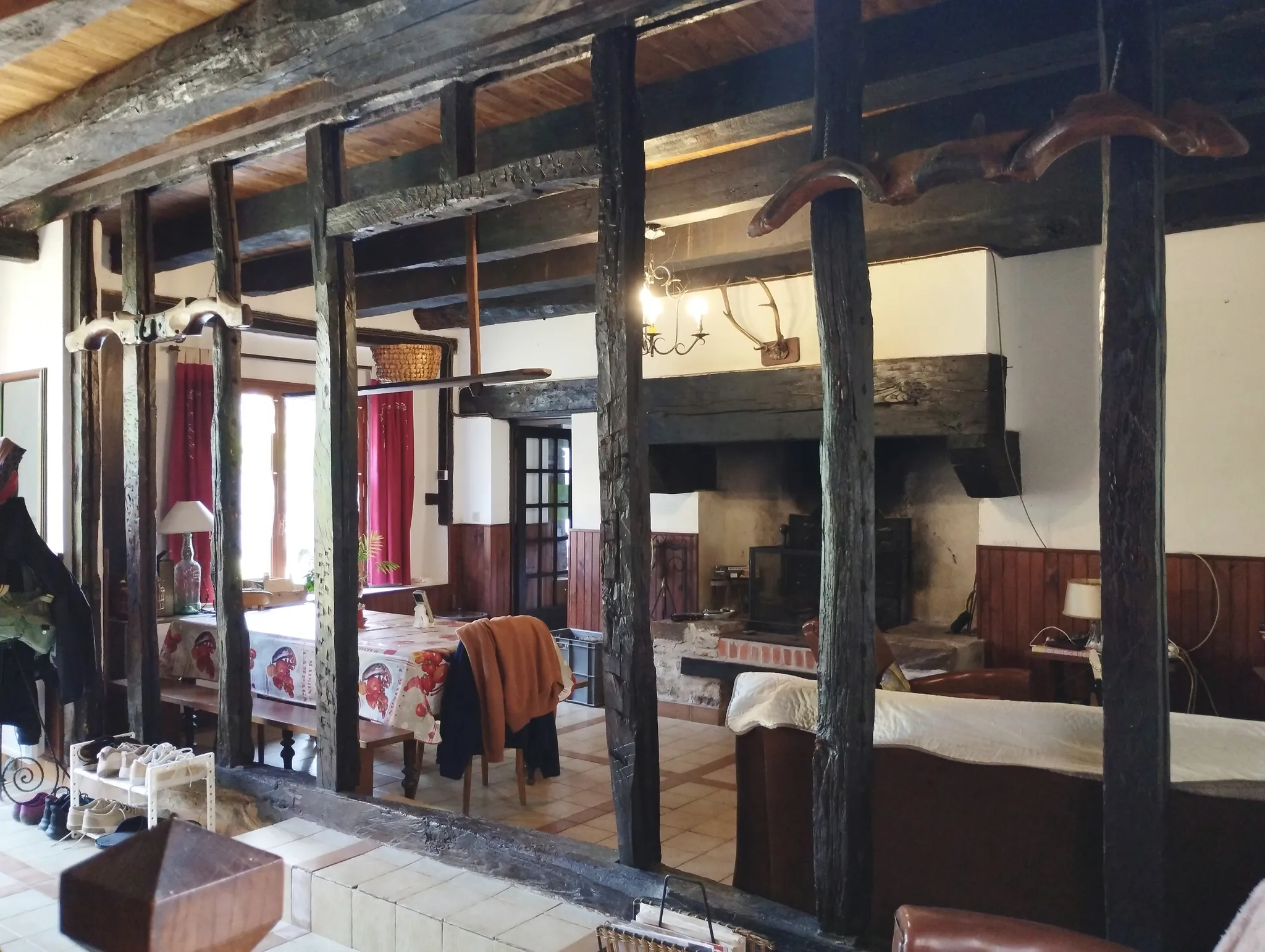 Semi-detached village house with adjoining barn in Mialet photo 3