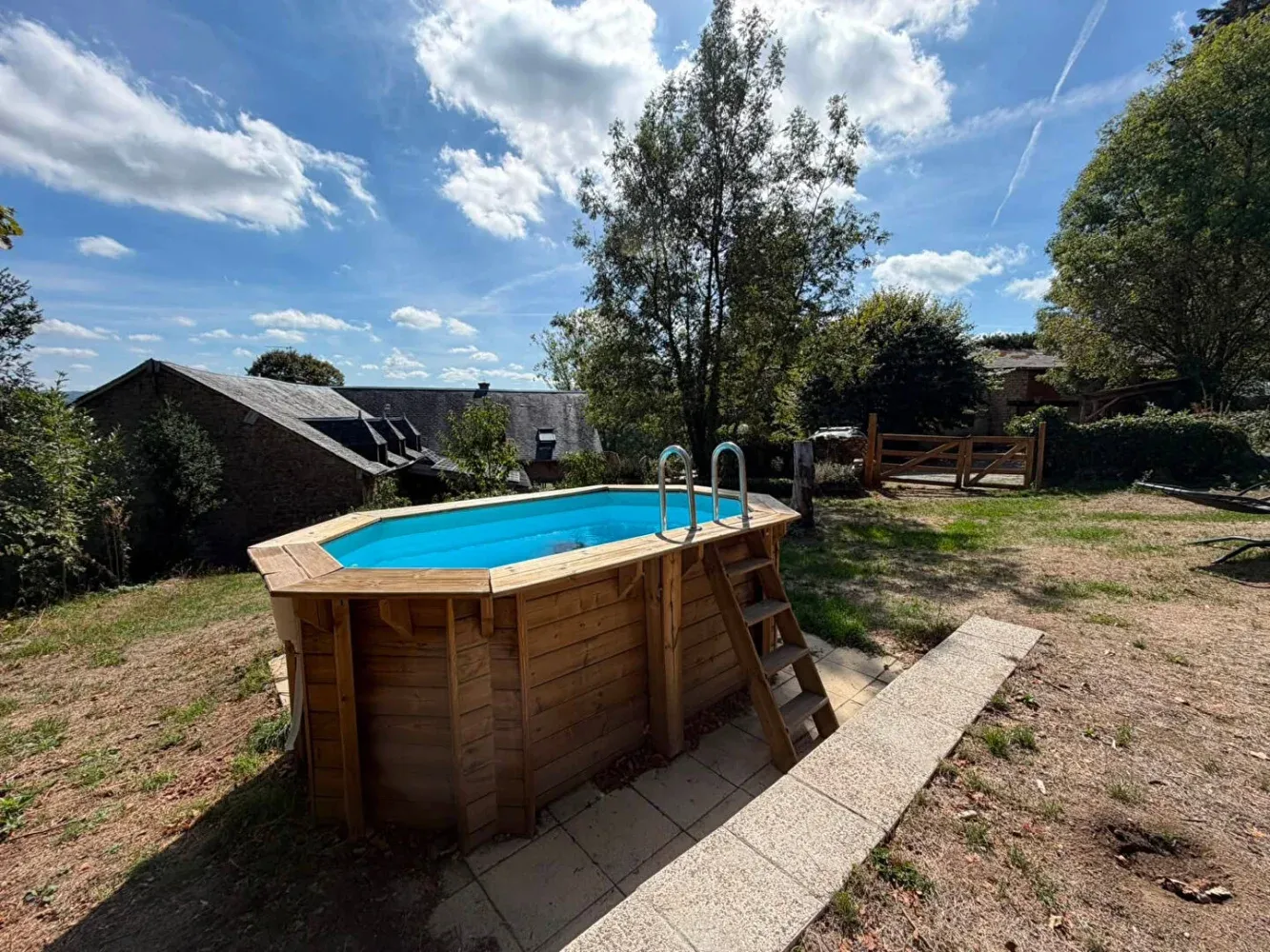 Maison de campagne avec chambres d’hôtes à Bersac-sur-Rivalier — photo 5