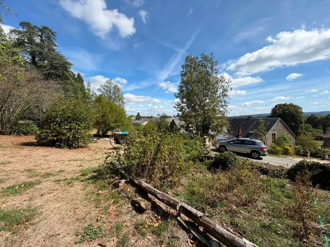 Maison de campagne avec chambres d’hôtes à Bersac-sur-Rivalier — photo 8
