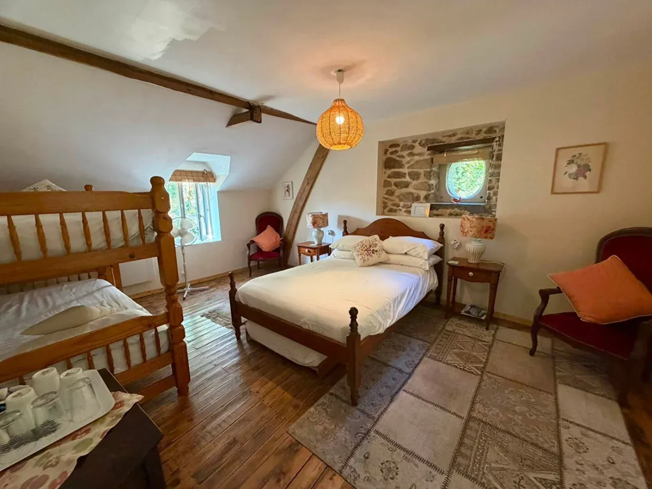 Maison de campagne avec chambres d’hôtes à Bersac-sur-Rivalier — photo 10
