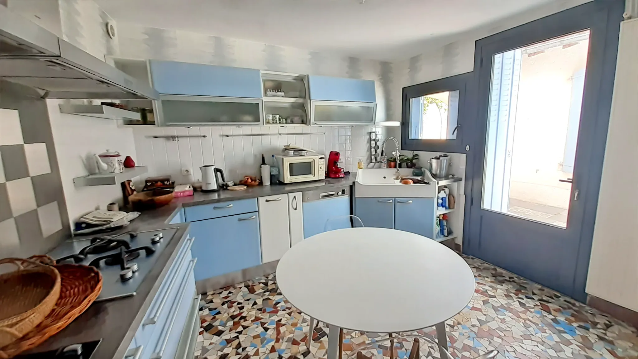 Single-Story Character Home for Sale in Saint-Géry-Vers, in the Lot photo 5