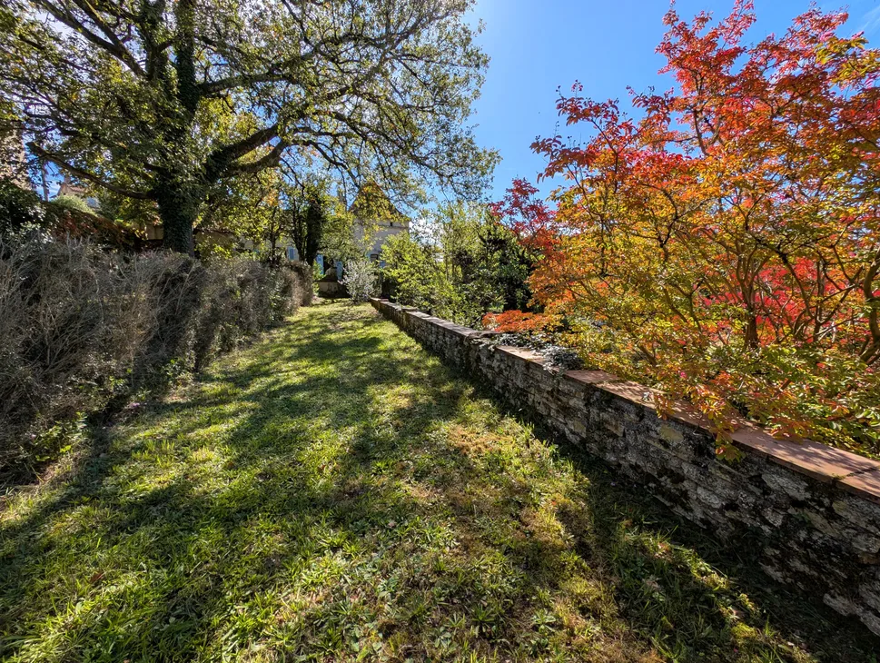 Single-Story Character Home for Sale in Saint-Géry-Vers, in the Lot photo 7