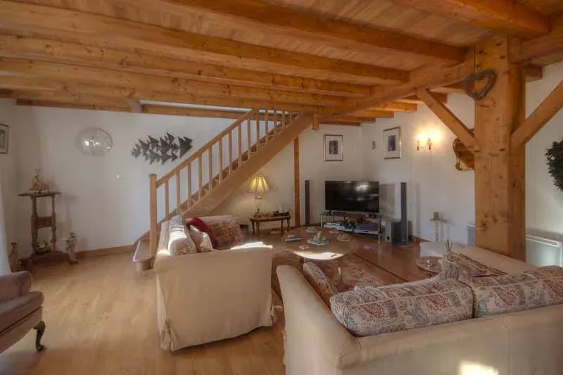 Renovated 200 m² Stone Longère in Sainte-Soline with Rental Income Potential photo 7