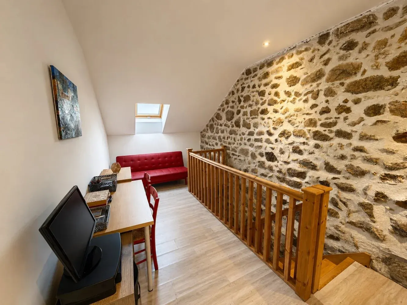 Secluded Stone House with Barn and Potential for a Gîte Near Abjat-sur-Bandiat photo 5