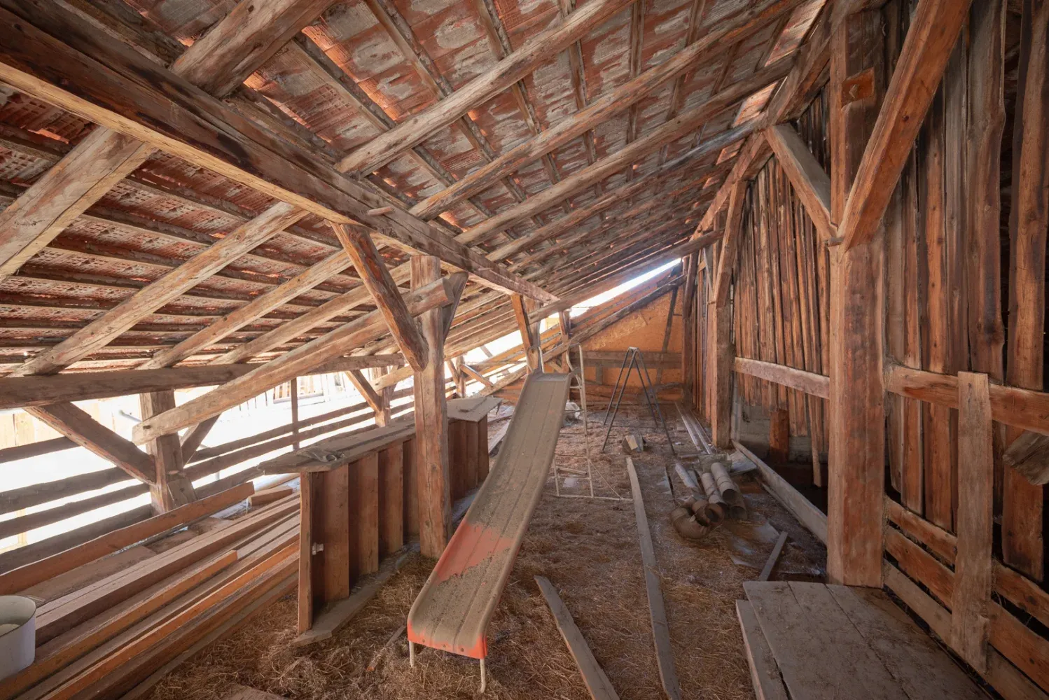 Stone barn to renovate in Villarlurin, in the heart of the Tarentaise Valley photo 3