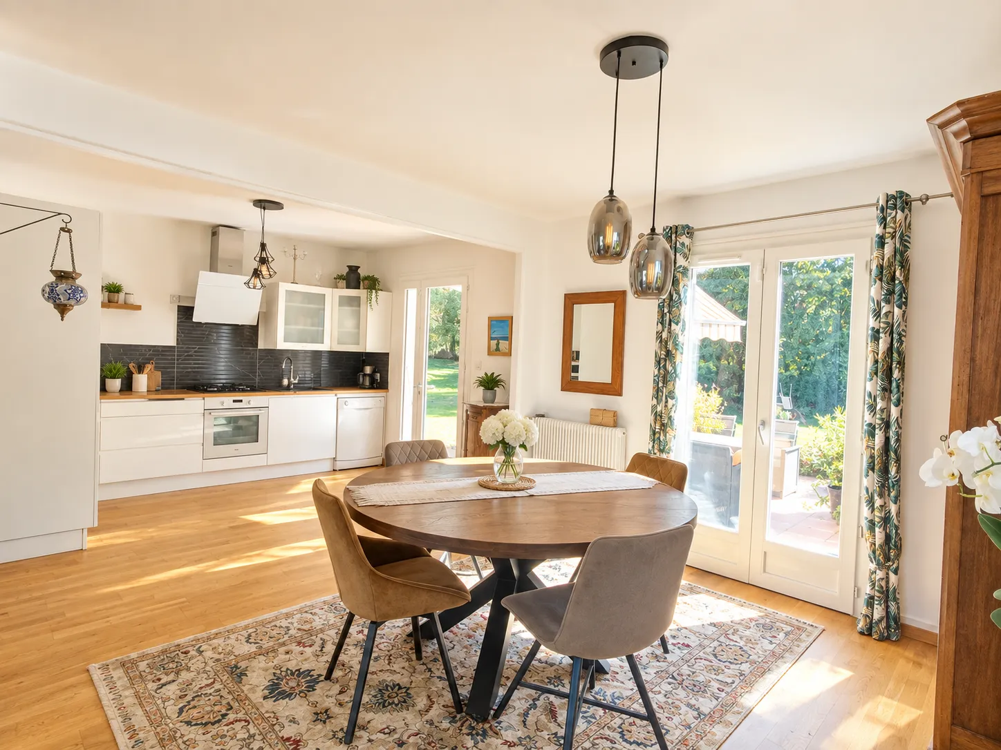 Renovated single-story country house in Boulazac Isle Manoire photo 3