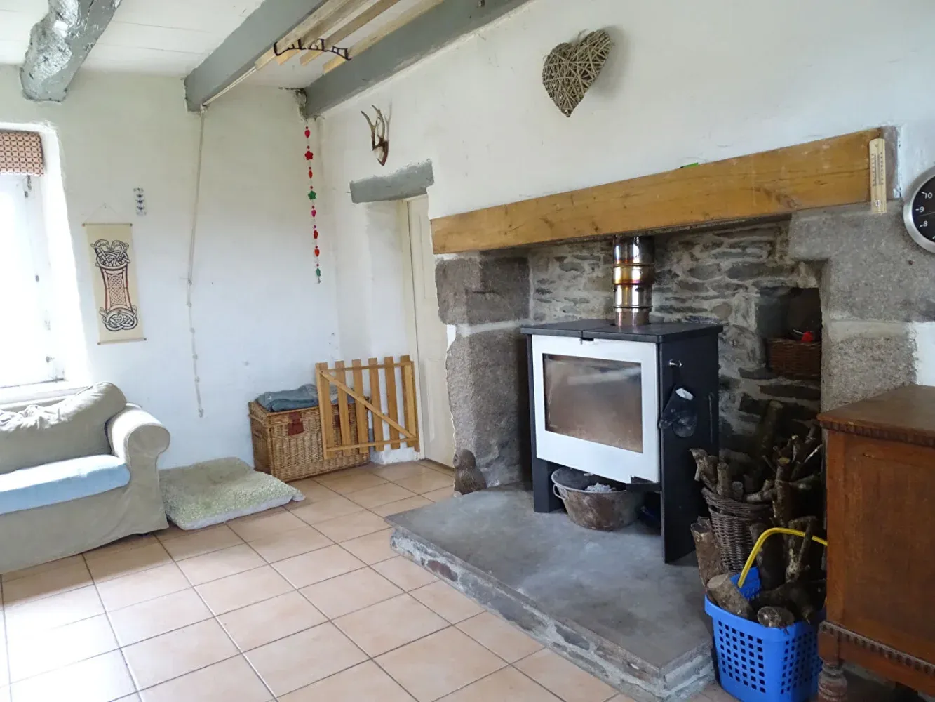 Detached stone longère with garden and barn near Kergrist-Moëlou photo 7
