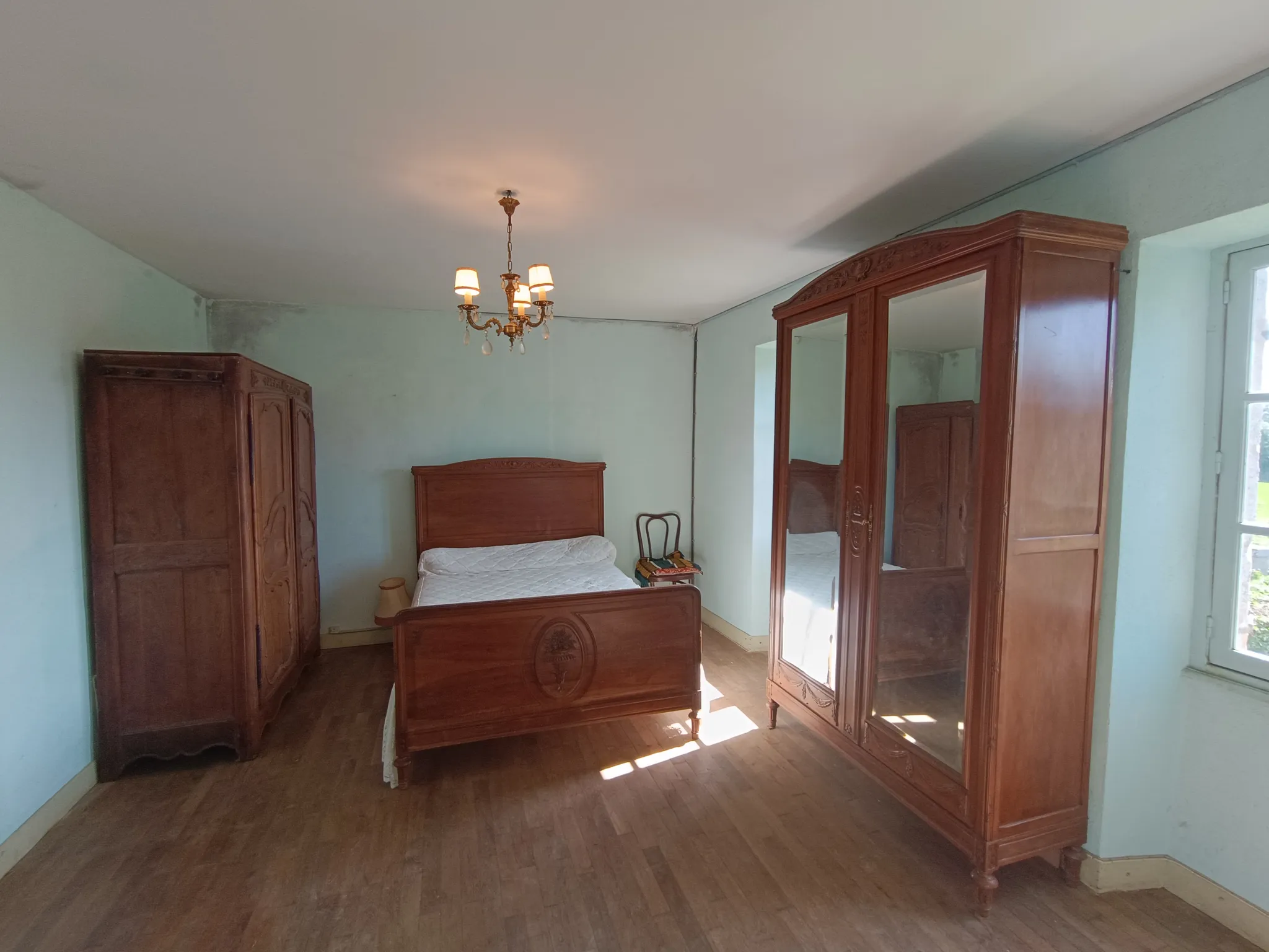 Stone village house to renovate with garden, near Auzances photo 8