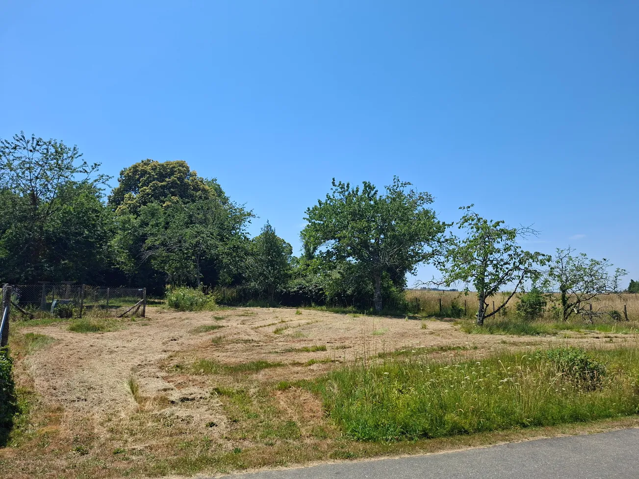 Maison de caractère en pierre avec jardin à Champagnac-la-Rivière — photo 10