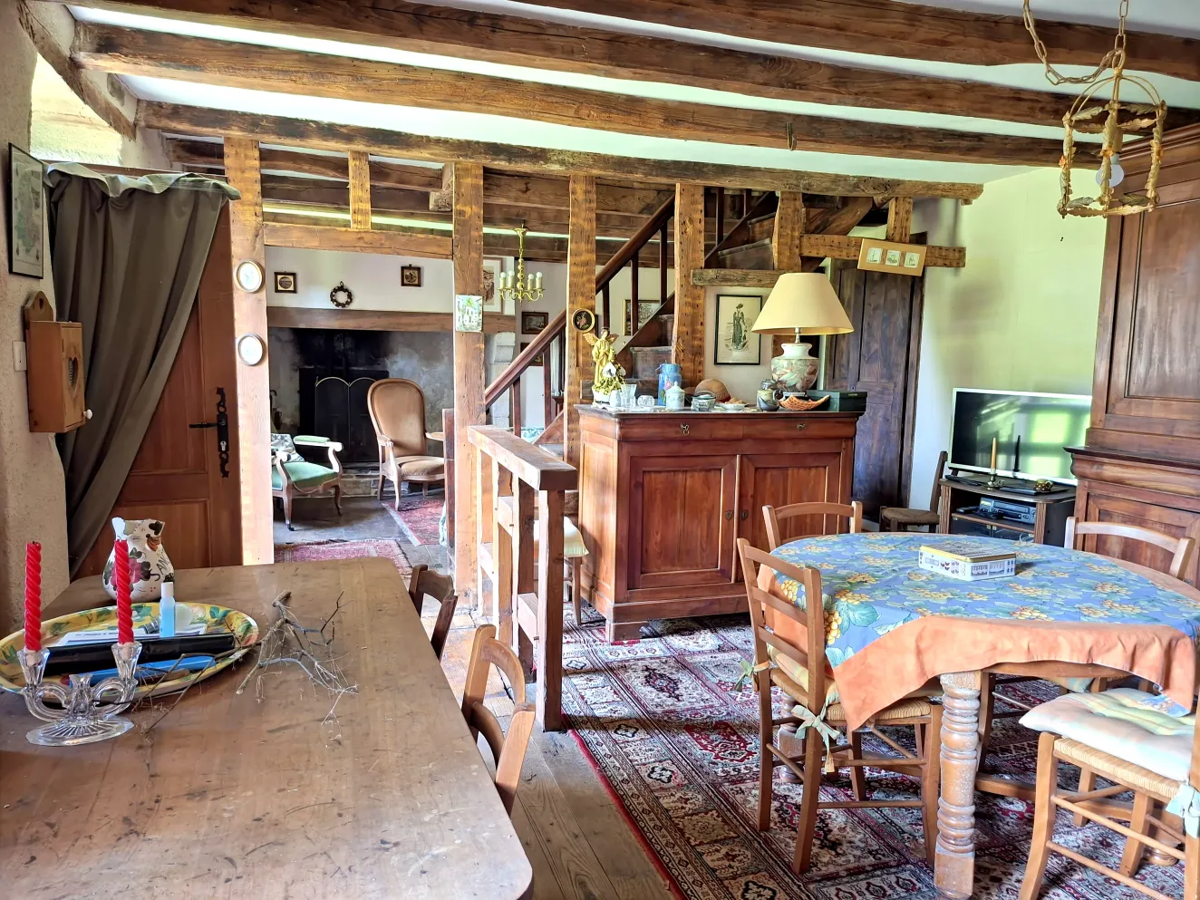 Maison de caractère en pierre avec jardin à Champagnac-la-Rivière — photo 3