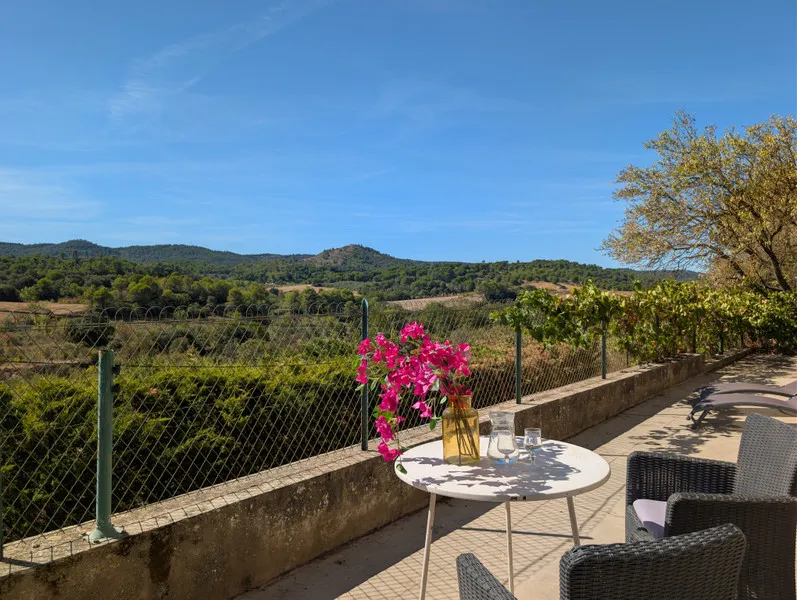 Country house with terrace and panoramic views in Montirat photo 3
