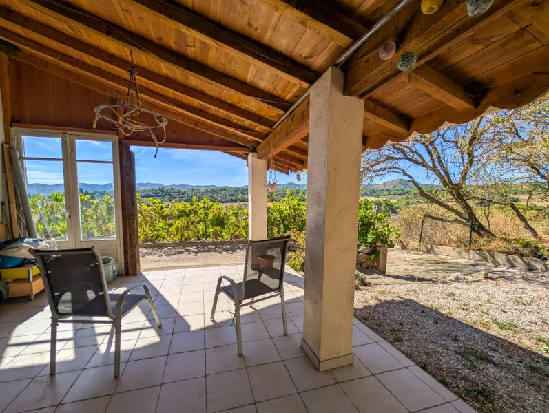 Country house with terrace and panoramic views in Montirat photo 2