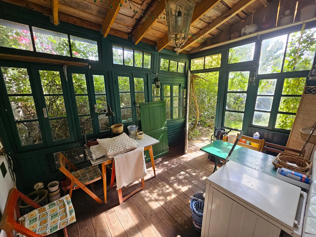 Characterful village house with guest cottage in Montauriol photo 10