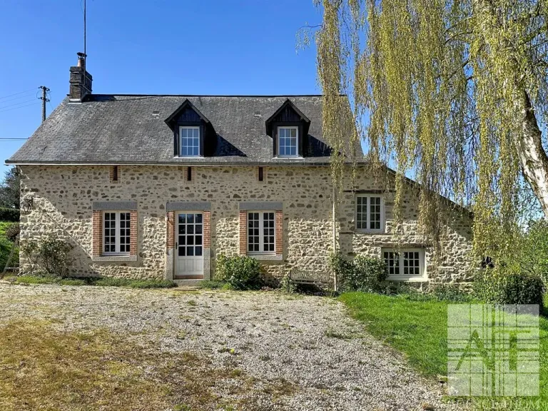 2 Houses - Farmhouse and Barn Conversion in Idyllic Countryside Photo du bien