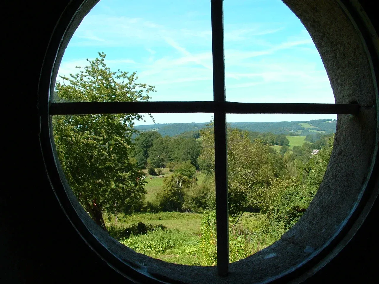 Renovated manor house in Goulles, with independent gîte and views of the Massif Central photo 10
