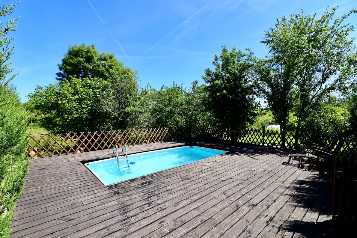 Two Village Houses with Barn, Garden and Pool in La Pouge photo 2