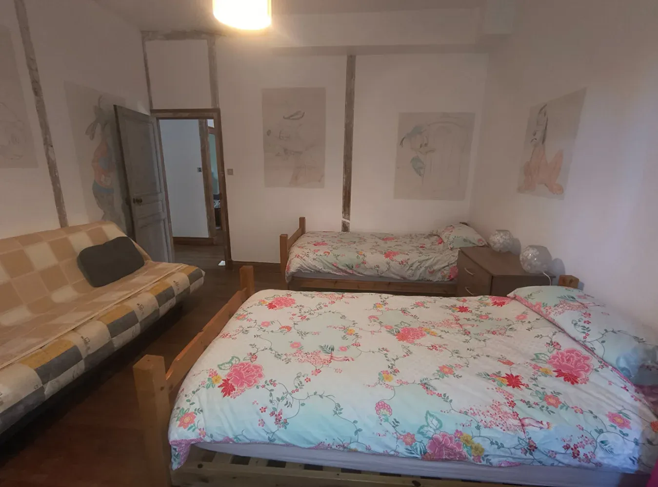 Characterful Mill with Country House and Outbuildings, 7 Bedrooms in Janaillat photo 5