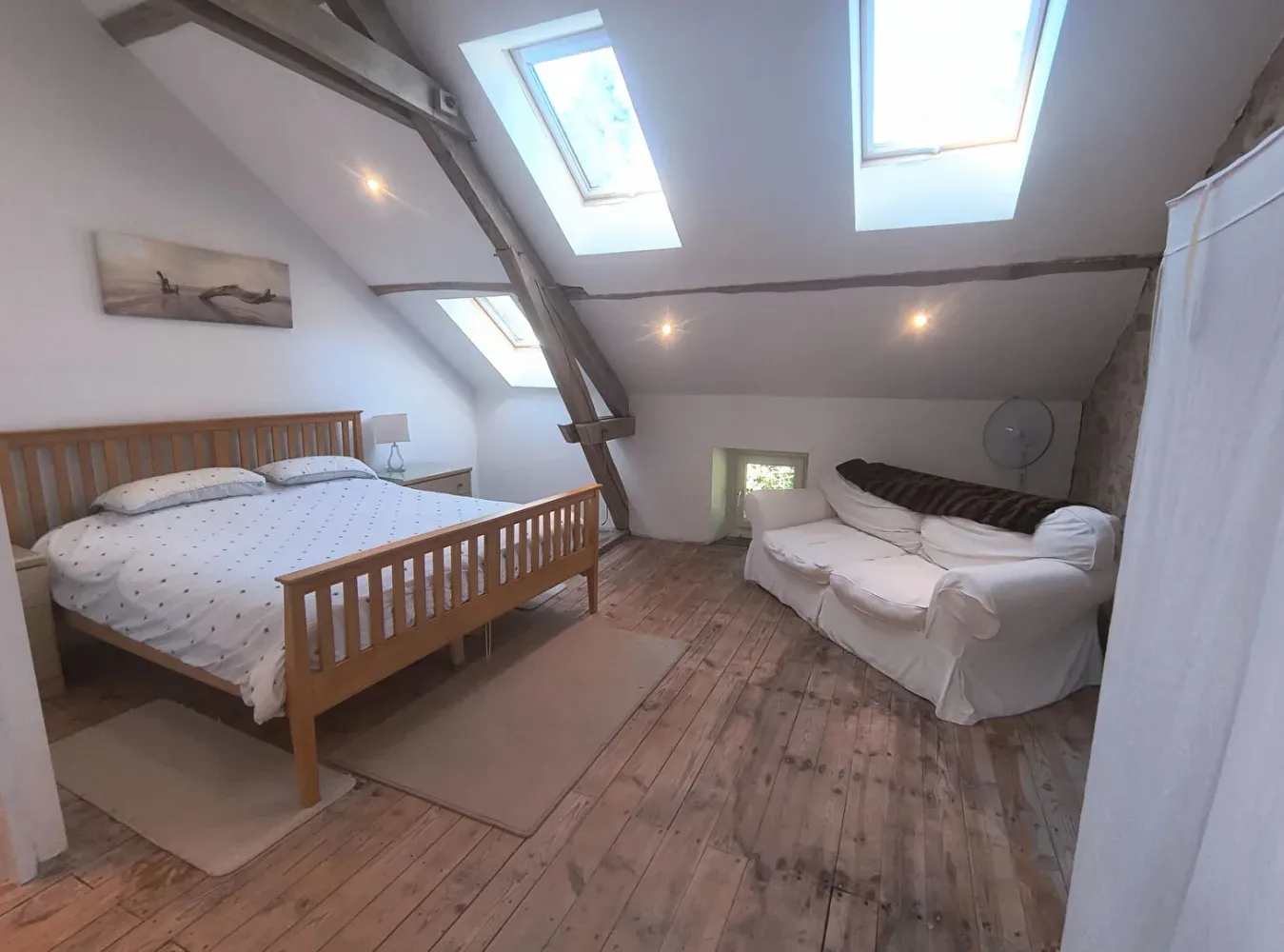 Characterful Mill with Country House and Outbuildings, 7 Bedrooms in Janaillat photo 7