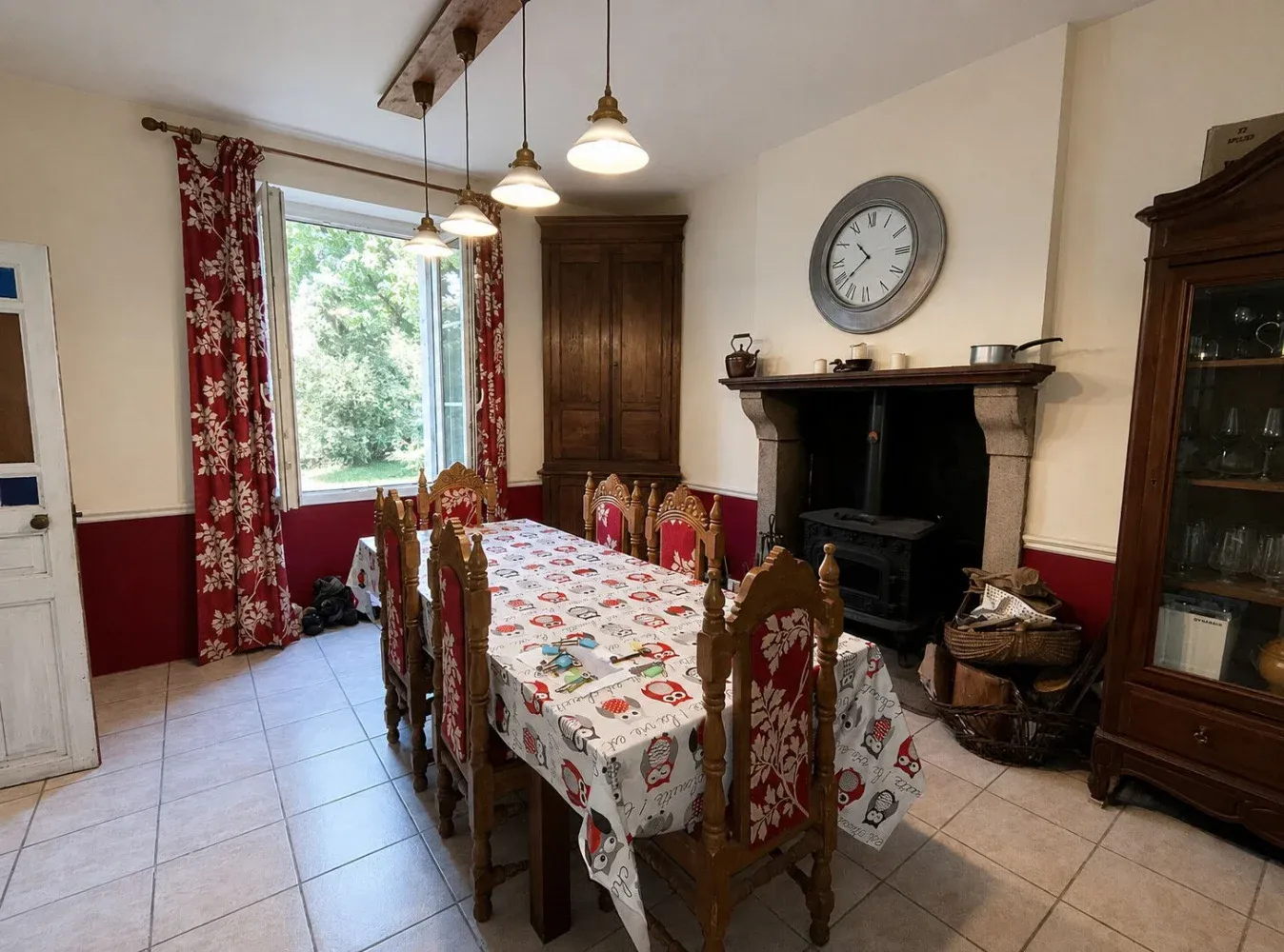 Characterful Mill with Country House and Outbuildings, 7 Bedrooms in Janaillat photo 3