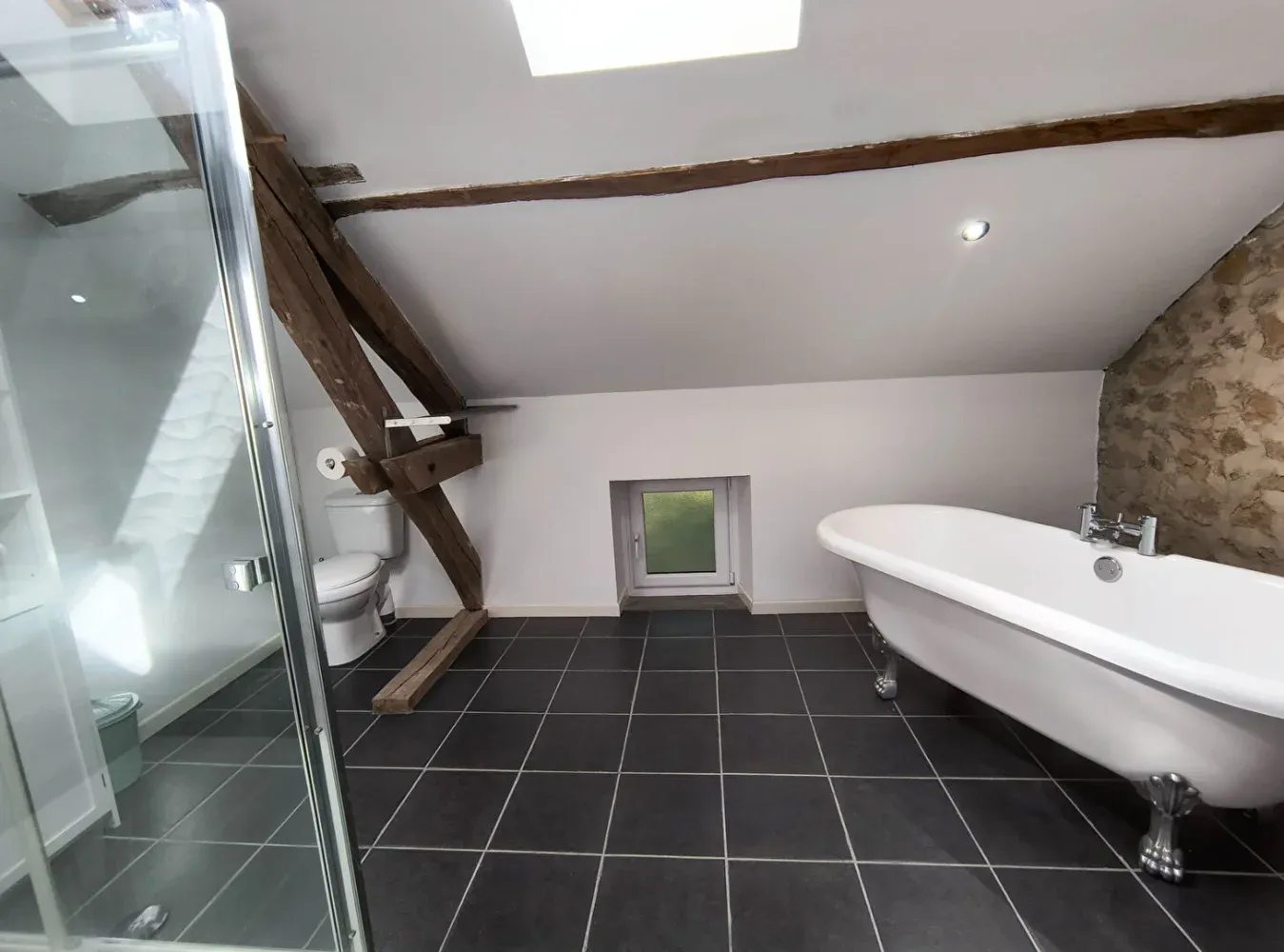 Characterful Mill with Country House and Outbuildings, 7 Bedrooms in Janaillat photo 10