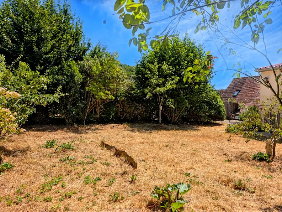 Semi-detached village house with artist’s studio and garden in Rémalard-en-Perche photo 9
