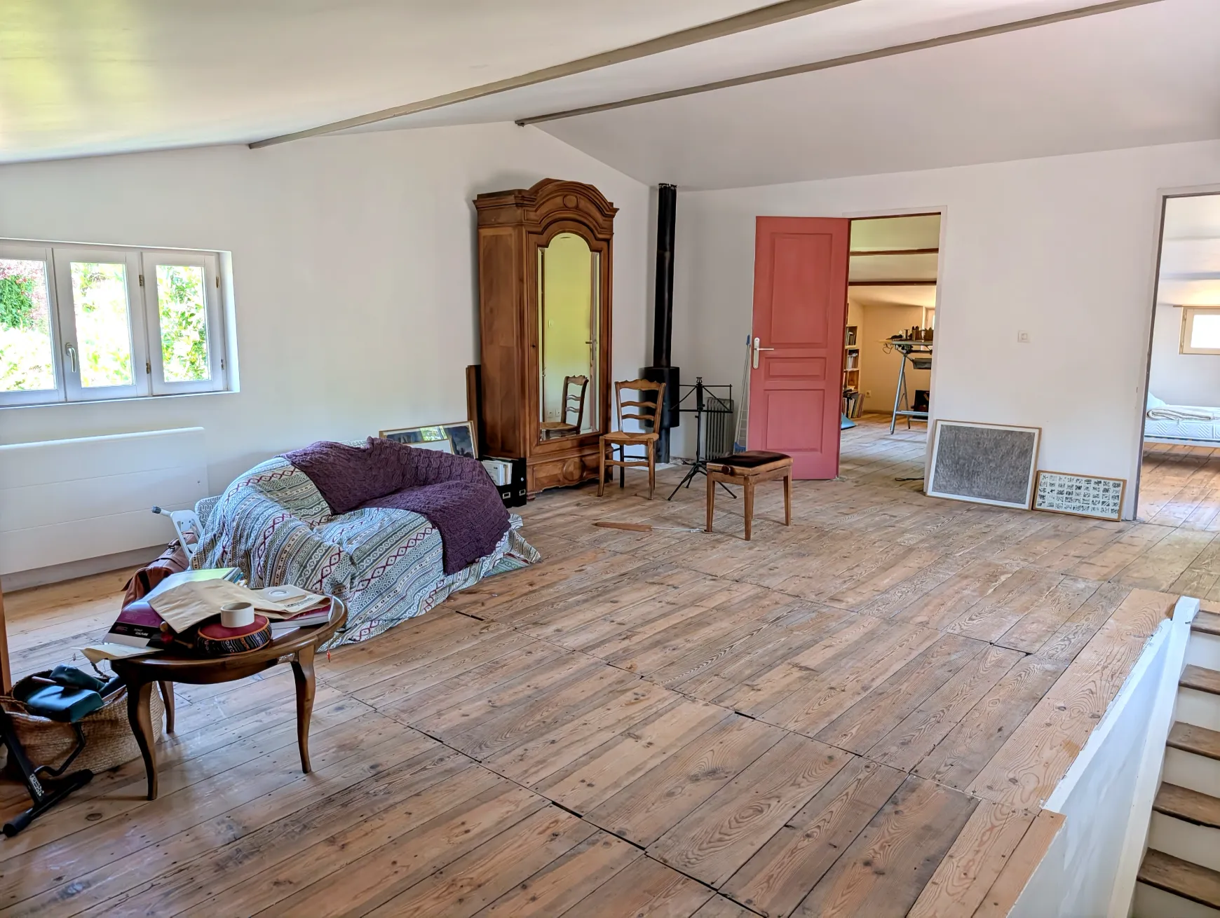 Semi-detached village house with artist’s studio and garden in Rémalard-en-Perche photo 5