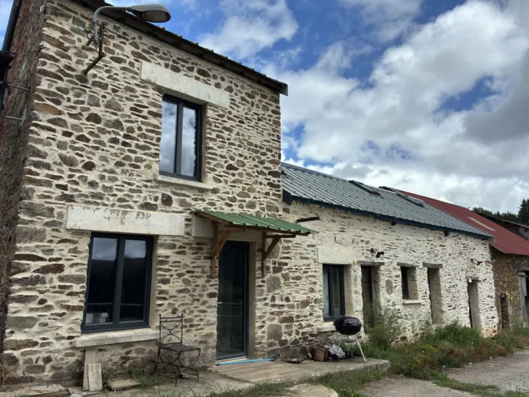 Maison de campagne avec domaine équestre à Saint-Méard Photo du bien