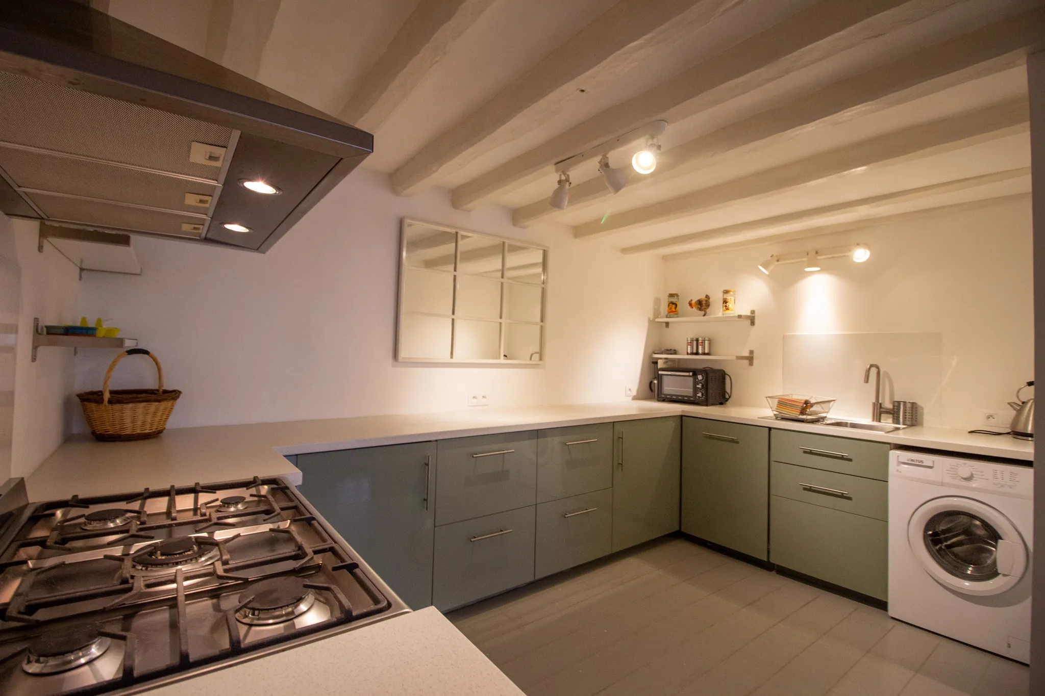 Furnished village house with balcony in Richelieu photo 5