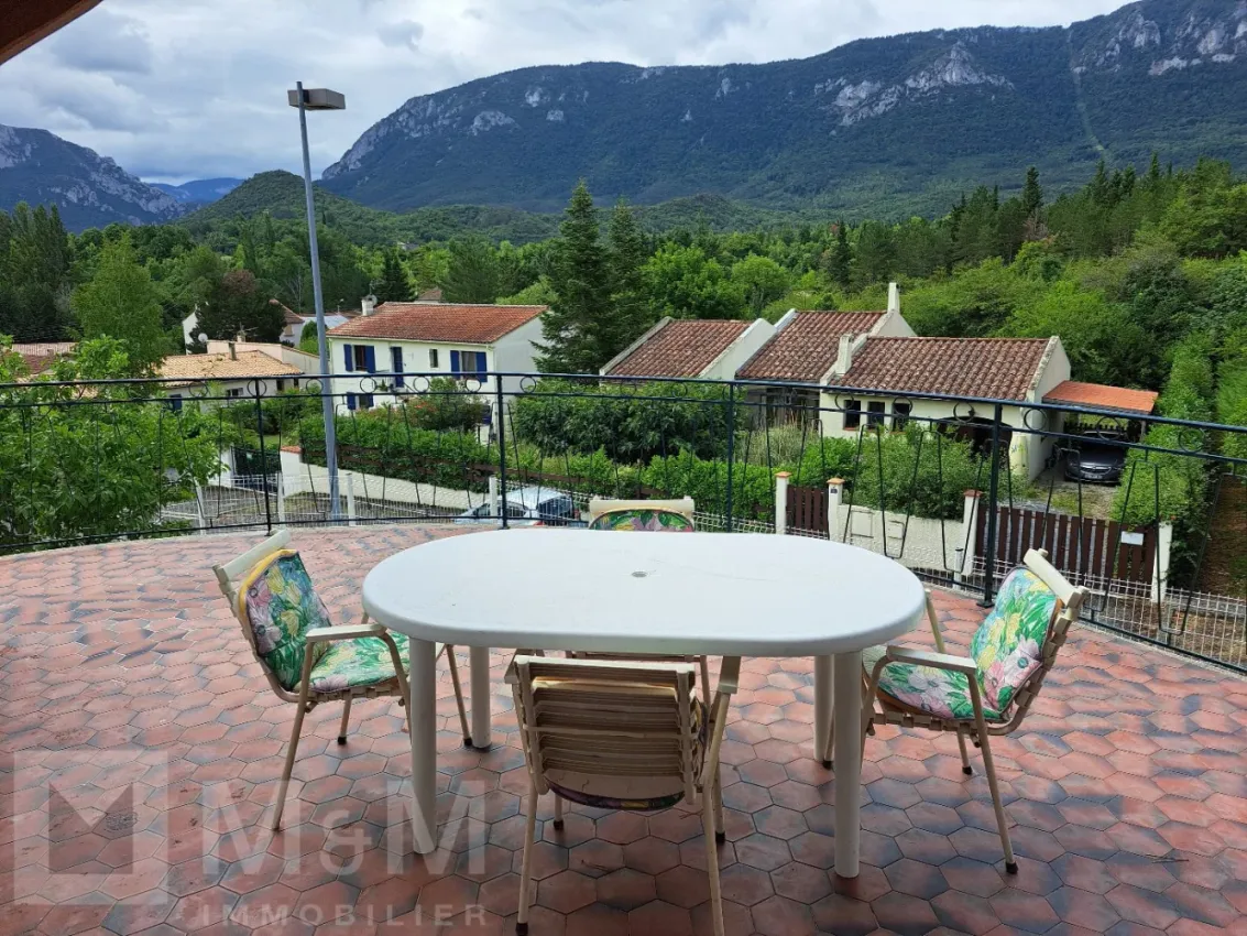 Family Home with Independent Apartment in Quillan photo 5
