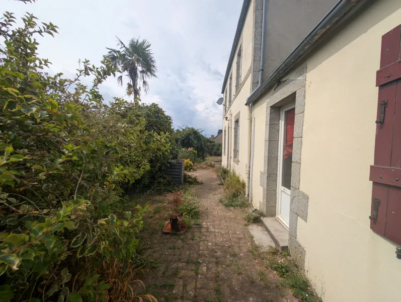 Maison de village avec jardin et garage à Poullaouen — photo 8