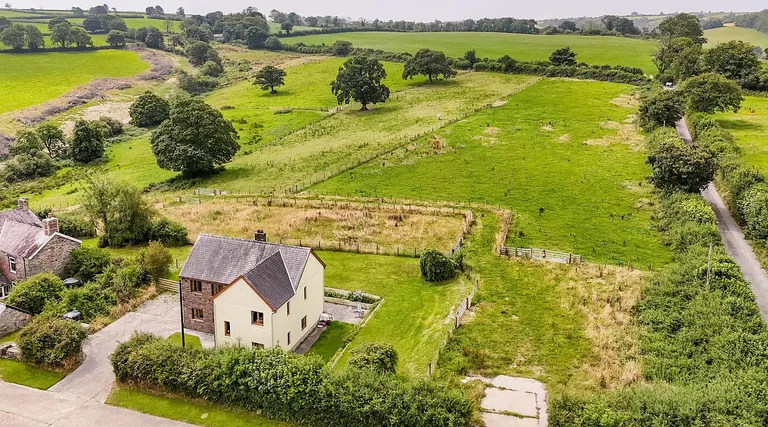 Clover House, Llanboidy, Carmarthenshire: Four-Bedroom Rural Home with 13 Acres property photo