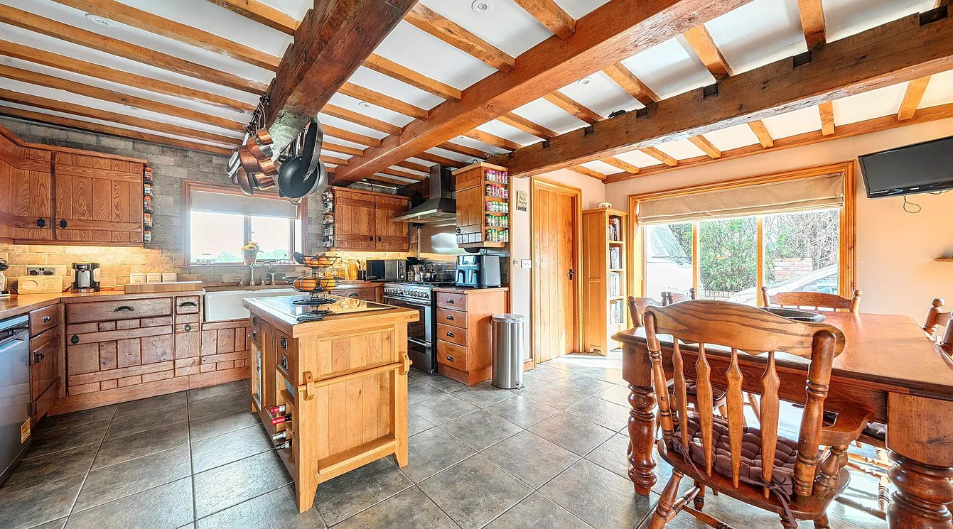 Oak View: Four-Bedroom Barn Conversion with Annexe near Whitchurch, Shropshire photo 6