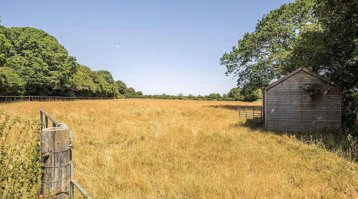 Kingway Farm Cottage, Corston, Wiltshire – Stone Cottage, Annexe and 11.5 Acres photo 4