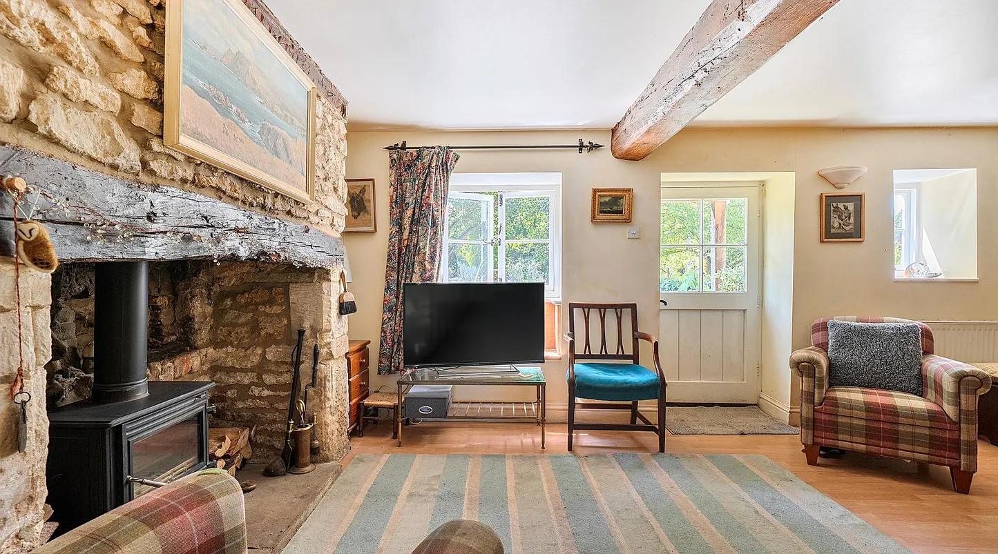 Kingway Farm Cottage, Corston, Wiltshire – Stone Cottage, Annexe and 11.5 Acres photo 9