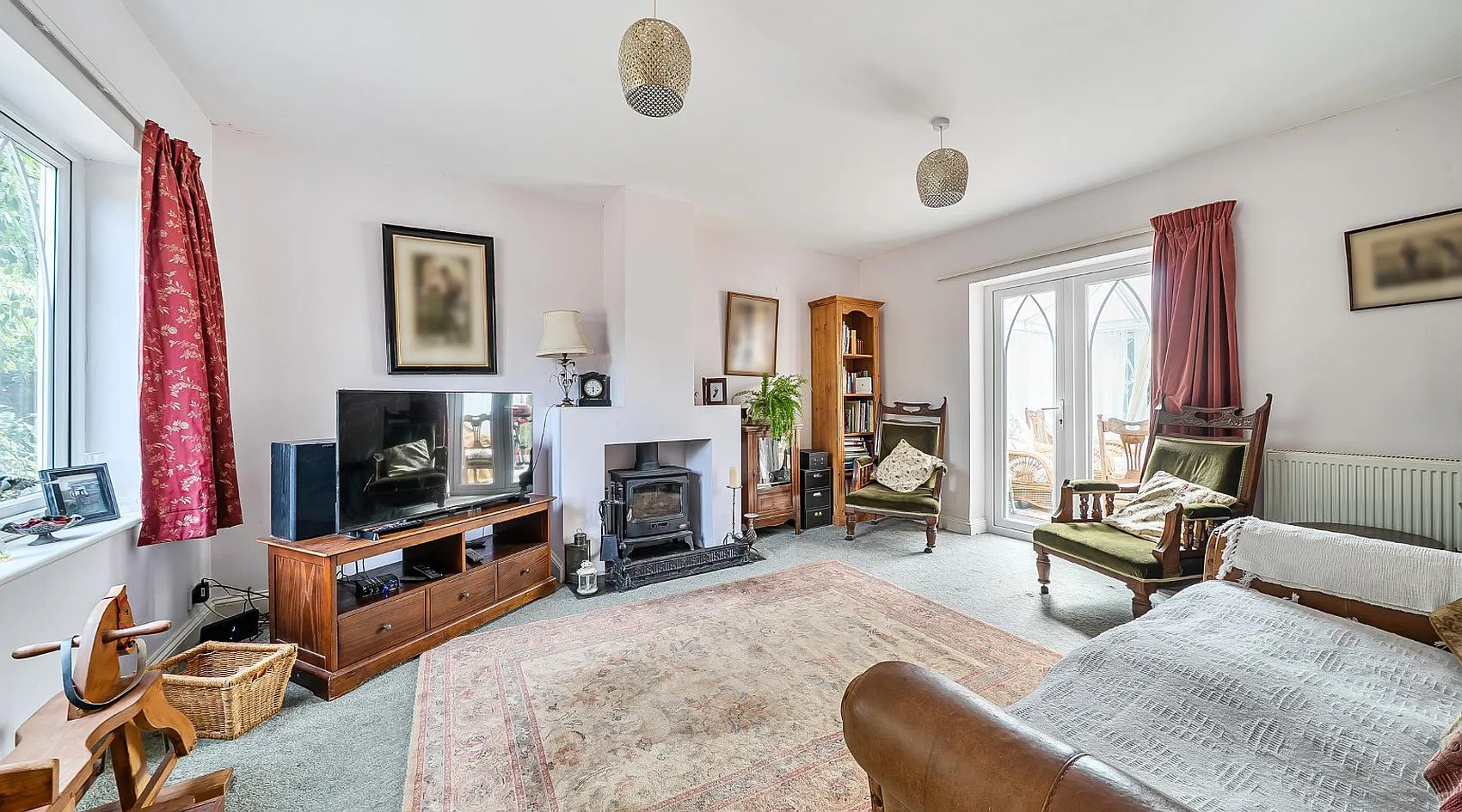 Aldwincle, North Northamptonshire: Equestrian Country Home on 1.25 Acres photo 7