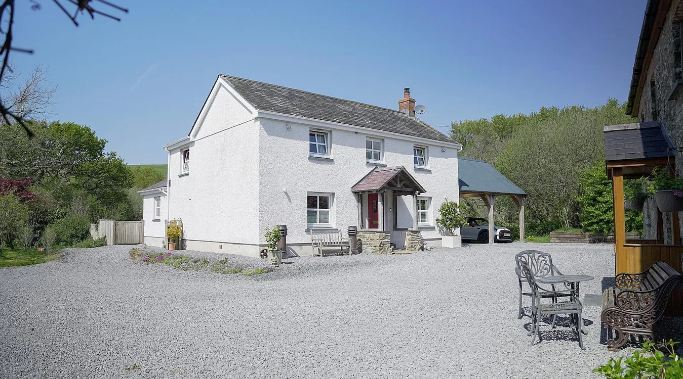 Pendegy Mill, St Clears and Llansteffan, Carmarthenshire – Country Home with Two Holiday Cottages photo 3