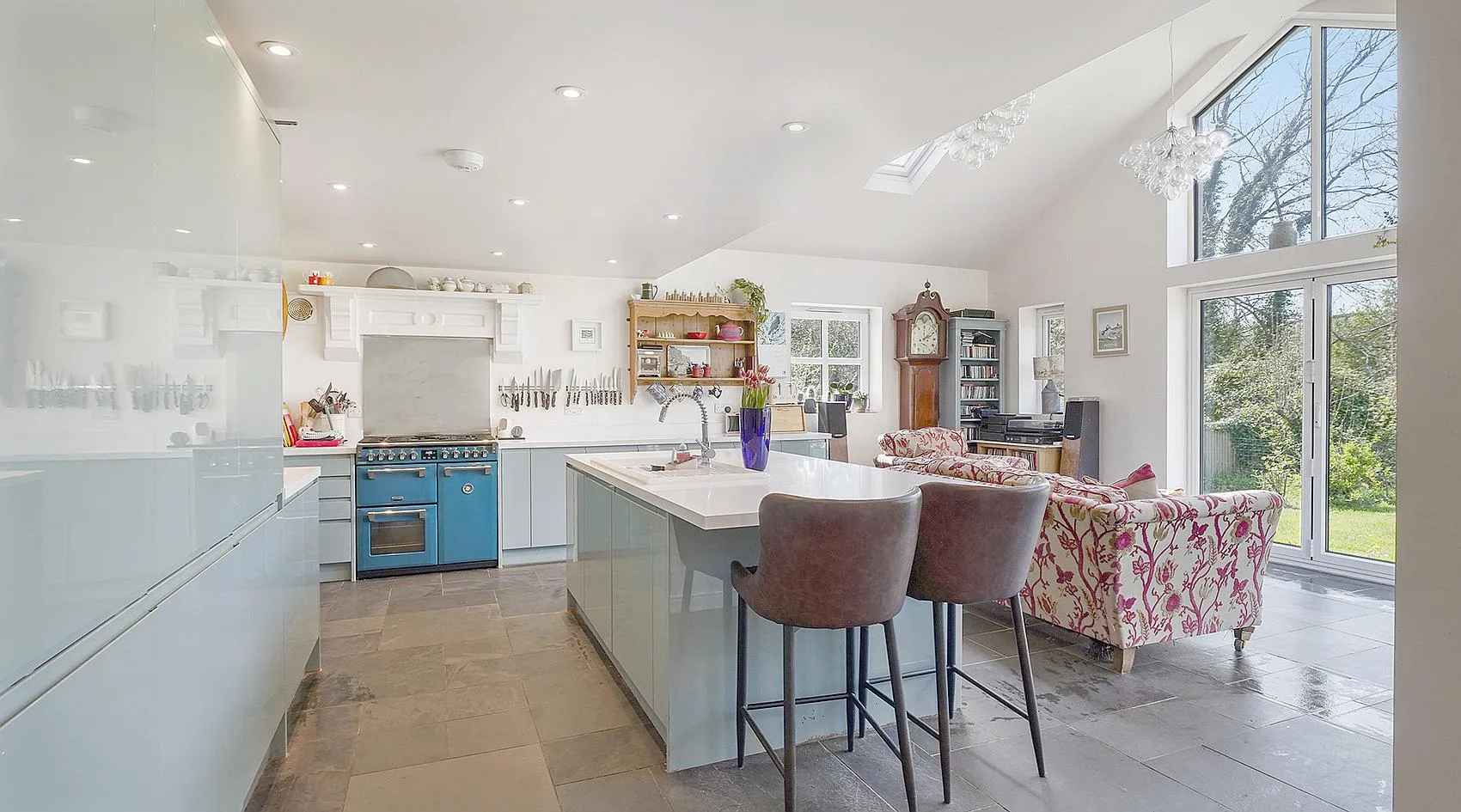 Pendegy Mill, St Clears and Llansteffan, Carmarthenshire – Country Home with Two Holiday Cottages photo 6