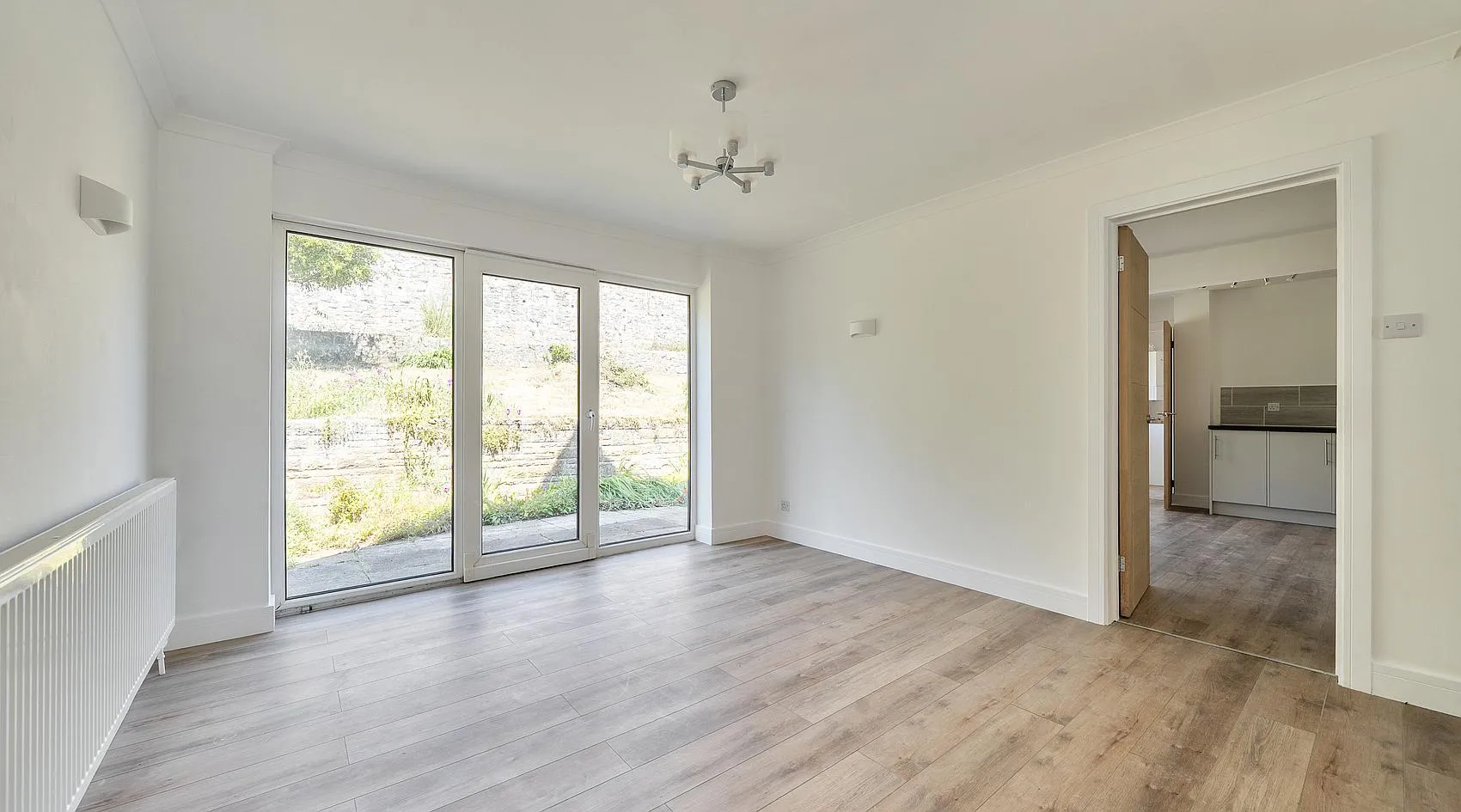 Four-Bedroom Detached House with Sea Views in Weston-super-Mare, Somerset photo 8