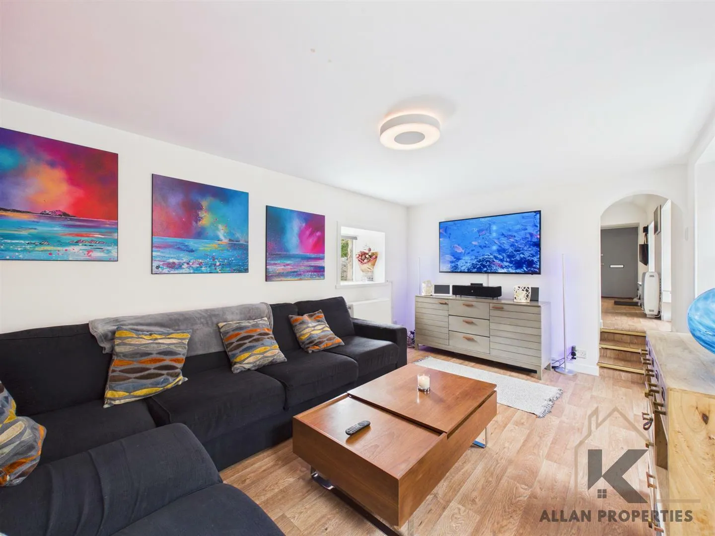 Three-Bedroom Character Semi-Detached House for Sale on Victoria Street, Stromness, Orkney photo 5