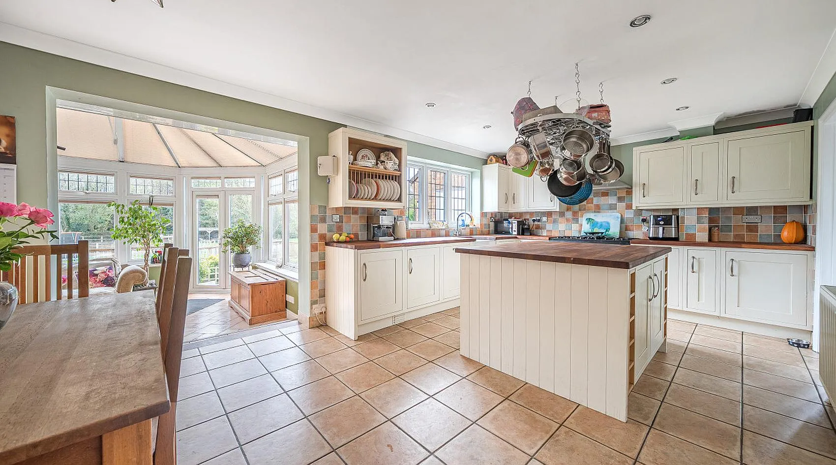 Equestrian Country Home with 4.6 Acres in Somersham, Cambridgeshire photo 6
