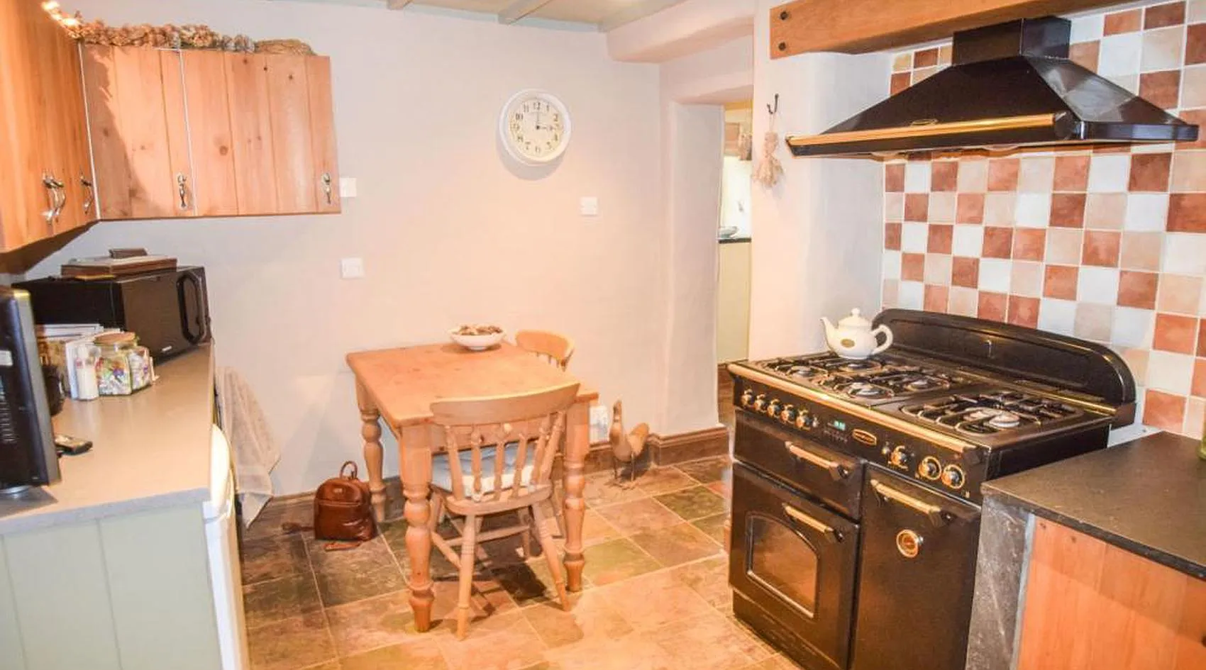 Period Country House with Barn, Stables and 7 Acres in Felindre, Carmarthenshire photo 6