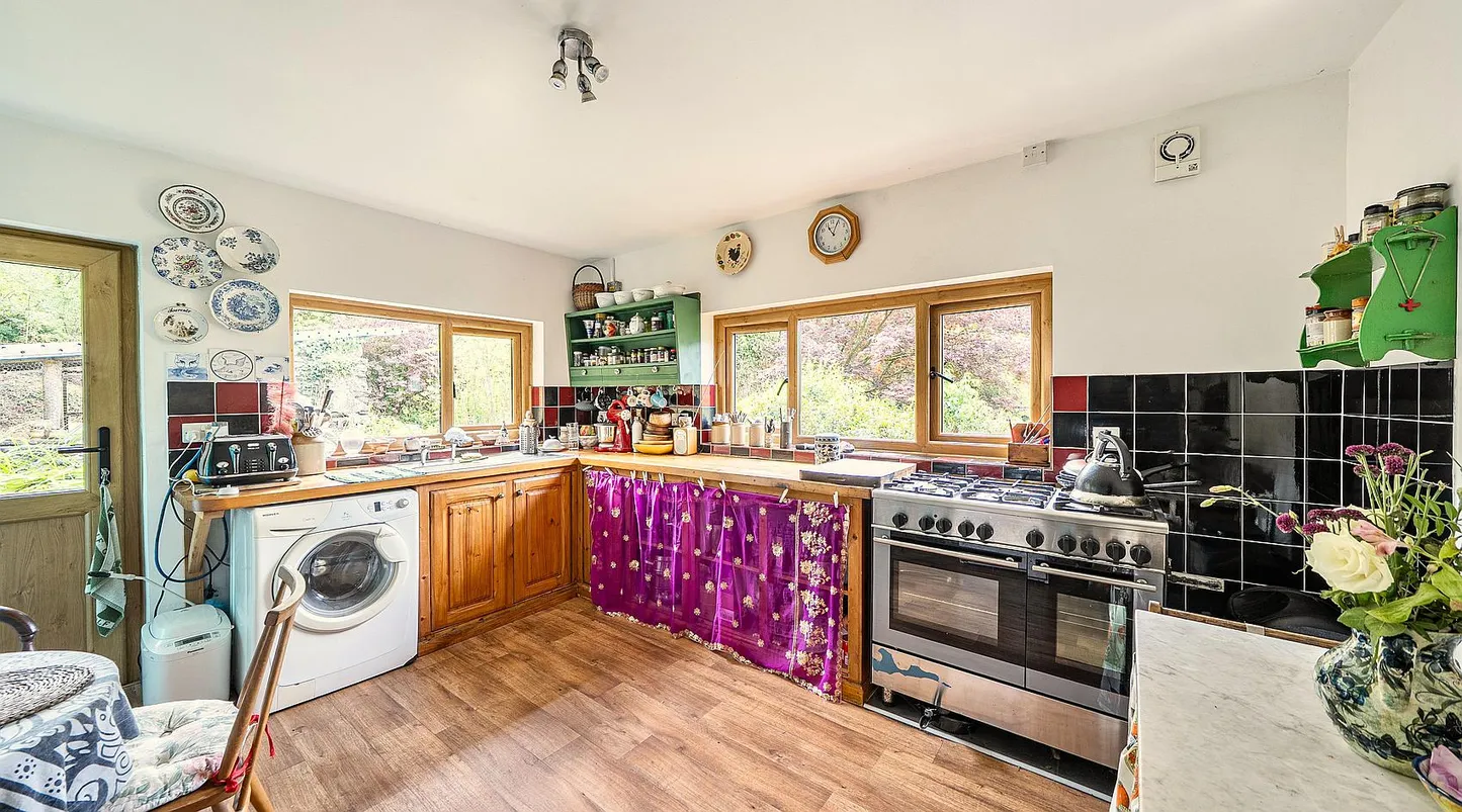 Traditional Cottage in Gwernogle, Carmarthenshire, with 2.6 Acres photo 6