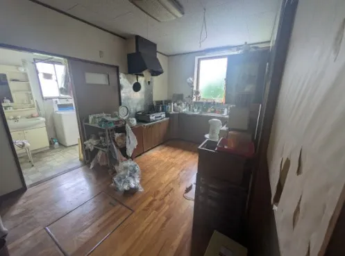 新潟県魚沼市池平の戸建住宅｜価格10万円・土地1,112.23㎡・建物164.11㎡ 写真 3