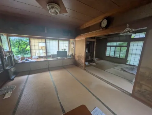 新潟県魚沼市池平の戸建住宅｜価格10万円・土地1,112.23㎡・建物164.11㎡ 写真 2