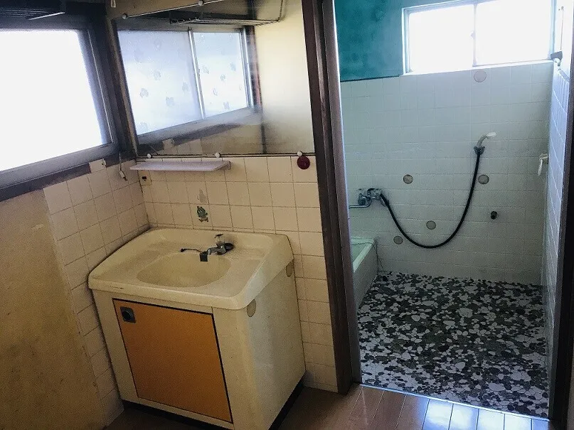 Pre-owned detached house in Eshire Kamihata, Minamiawaji City, Hyogo Prefecture | 3DK · 120.62 m² building area photo 4