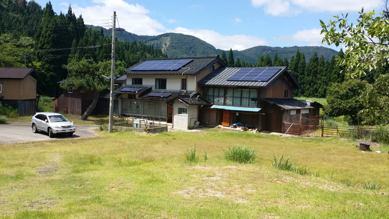 Historic Rural Home Property in Yabu, Hyogo Prefecture | Meiji 5-Era Storehouse, Showa 5-Era Main House, Forest and Chestnut Orchard, Offered at ¥0 photo 4