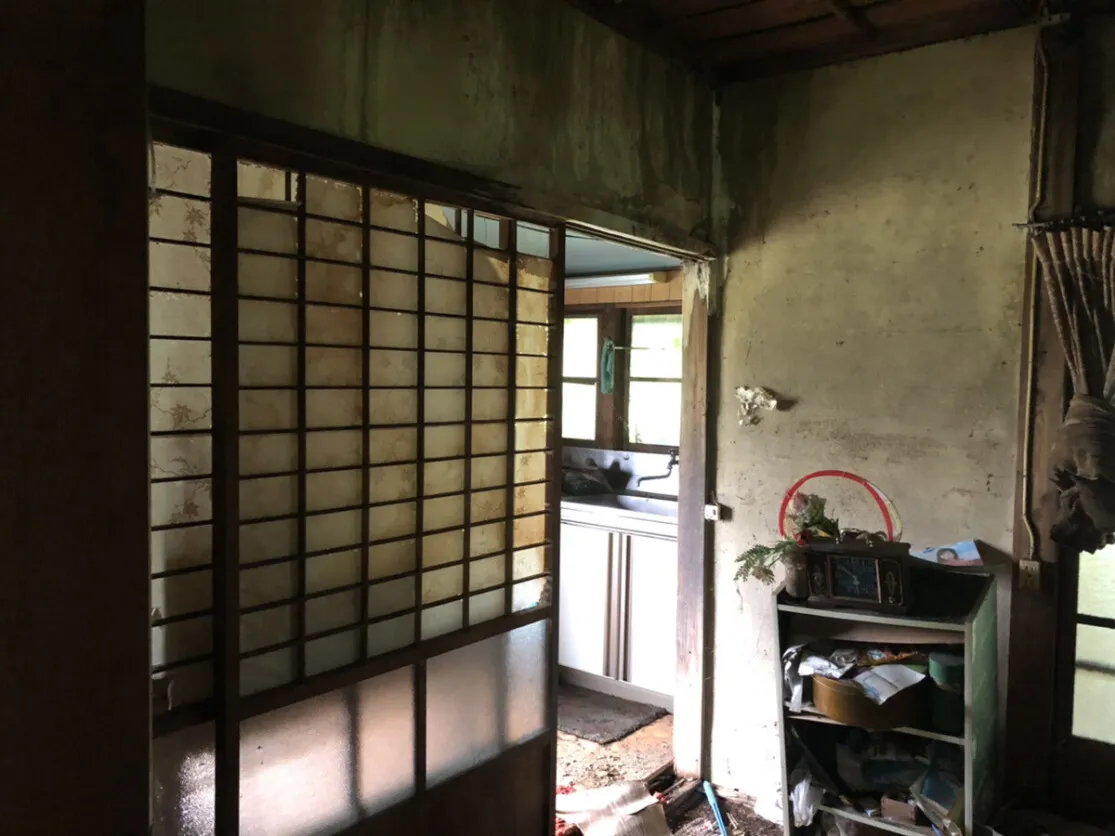 Resale Detached House in Higashimuneshige, Mima-cho, Mima City, Tokushima Prefecture | 5K, Private Garden photo 4