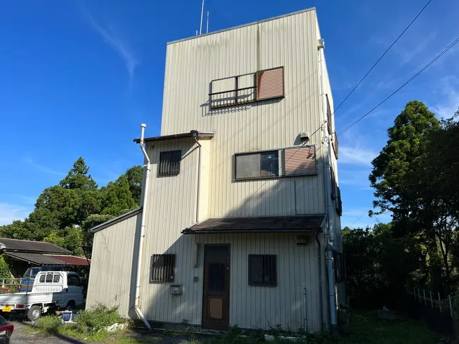三重県志摩市阿児町甲賀の事務所兼作業場｜国道260号まで約500m