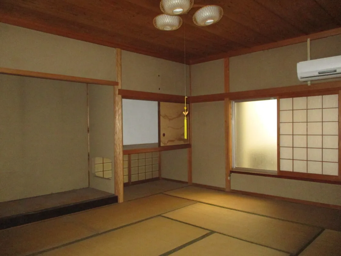 岡山県笠岡市十一番町の庭付き中古一戸建て、建物262.89㎡・土地357.51㎡ 写真 6