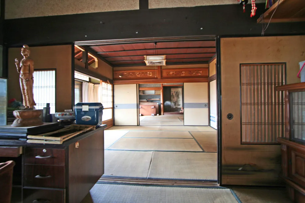 和歌山県岩出市曽屋の中古戸建て｜5DK・建物面積105㎡・価格350万円 写真 3